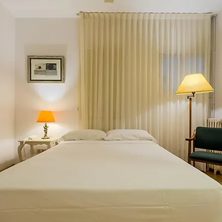 Enrique Granados Apartamento Barcelona Exterior foto